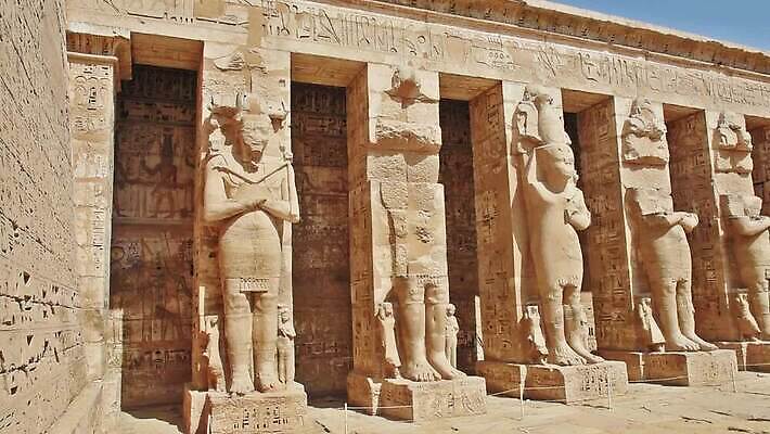 벽 조각 여행 건축양식 텍스트 이집트 사람없음 건물 조각상 바위 기둥 기록 사찰 큼 땅 심볼 아치 질감 동영상 랜드마크 상형문자 옛날 파라오 MP4 해외동영상 클립영상 문자 건축물 건축 종교건축 아프리카 조형물 돌_바위 크기 파일형식