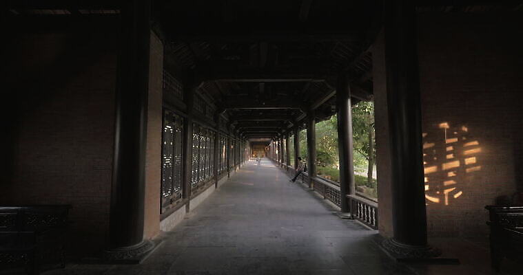 아시아 여행 건축양식 사람없음 건물 탑 기둥 사찰 복도 베트남 랜드마크 4K MOV 해외동영상 클립영상 건축물 건축 나라 종교건축 동남아시아 동영상 파일형식