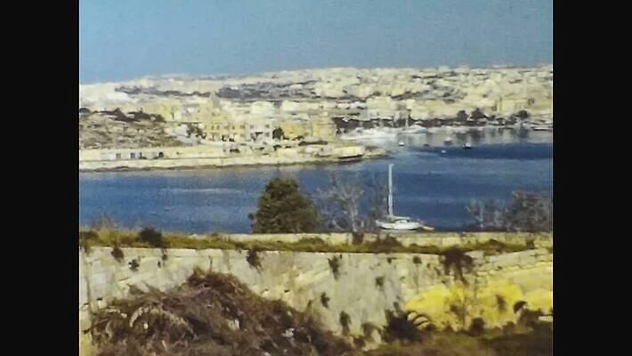 외관 유럽 바다 여행 건축양식 풍경 사람없음 야외 건물 물 도시풍경 항구 수확 골동품 도시 거친 역사 클래식 도서관 지중해 필름 영화 향수 문서 복고 타운 영사기 스카이라인 동영상 로스앤젤레스 구식 랜드마크 몰타섬 보관소 수도권 아마추어 옛날 4K MOV 해외동영상 클립영상 자연요소 건축물 교육 건축 나라 섬 컨셉 농업 교통시설 문화예술 미국 화장품 저장 지역 몰타 파일형식