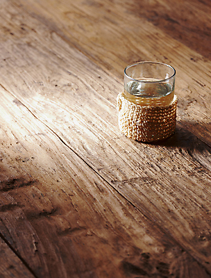 포토 JPG 잔 사람없음 물컵 컵홀더 나무배경 국내포토 식기 백그라운드 컵 홀더 파일형식