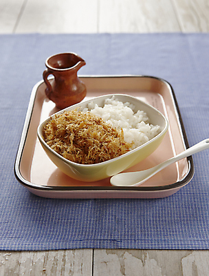 포토 JPG 반찬 쟁반 사람없음 덮밥 건어물 북어 북어삼색보푸라기 나무배경 국내포토 음식 백그라운드 파일형식