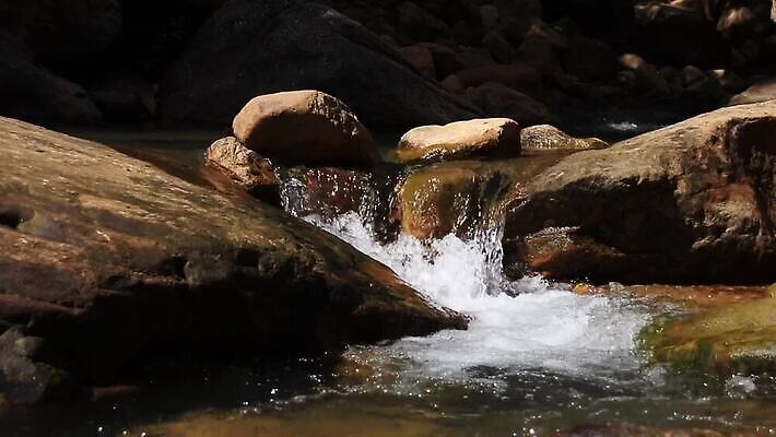 사람없음 야외 계곡 흐름 개울 HD MOV 해외동영상 클립영상 컨셉 강 동영상 파일형식
