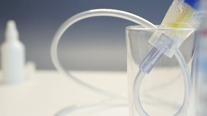 백그라운드 병원 가면 사람없음 치료 약 장비 안개 물방울 호흡기관 바이러스 호흡 질병 감염 분무기 산소 기침 인플루엔자 전염병 천식 치유 사스 카피스페이스 반복 코로나바이러스 비어있는 4K MP4 해외동영상 클립영상 의학 날씨 공백 장기_의학 원소 동영상 파일형식