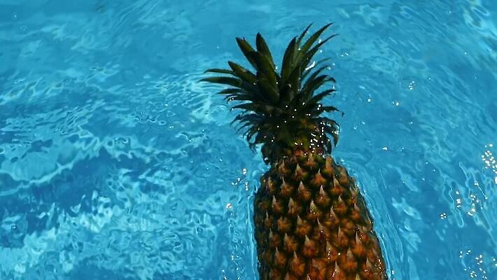 물결 음식 파도 컬러 여행 백그라운드 컨셉 잎 패턴 다이어트 과일 자연 휴가 휴식 건강 사람없음 초록색 물 여름 파란색 빛 태양 노란색 맑음 수영 거품 신선 액체 달콤 맛 떨어짐 수분 당구 파인애플 상쾌 비타민 내추럴 숙성 이국적 스플래쉬 디톡스 비건 MOV 해외동영상 클립영상 자연요소 식물 계절 감정 바다 무늬 날씨 구기 수상스포츠 열대과일 생태계 동영상 영양소 채식주의자 파일형식