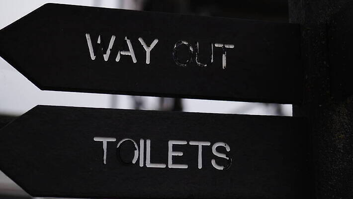 주간 구름 유럽 상징 로우앵글 여행 건축양식 하늘 아침 영국 잉글랜드 파노라마 풍경 사람없음 건물 물 빛 강 도시풍경 햇빛 탑 맑음 고층빌딩 도시 역사 심볼 런던 스카이라인 동영상 천연기념물 랜드마크 수도권 왕국 템스강 4K MOV 해외동영상 클립영상 자연요소 건축물 건축 나라 뷰포인트 날씨 촬영기법 빌딩 태양 지역 파일형식