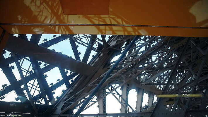 주간 유럽 사람없음 여행객 탑 금속 고층빌딩 프랑스 정상 엘리베이터 속도 공학 천연기념물 랜드마크 옛날 1인칭시점 파리(프랑스) 4K MOV 해외동영상 클립영상 자연요소 건축물 시선 교육 나라 재질 사람 빌딩 동영상 파일형식