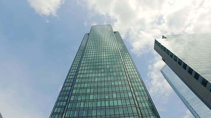 직업 외관 유럽 여행 비즈니스 건축양식 자동차 유리 하늘 추상 미래 사람없음 야외 건물 금융 파란색 도시풍경 사무실 탑 고층빌딩 프랑스 도시 센터 방어 도심 지역 스카이라인 프랑스어 로스앤젤레스 랜드마크 수도권 파리(프랑스) 4K 타임랩스 MOV 해외동영상 클립영상 문자 건축물 건축 나라 육상교통 컬러 컨셉 무늬 재질 촬영기법 어류 풍경 빌딩 경제 미국 동영상 파일형식