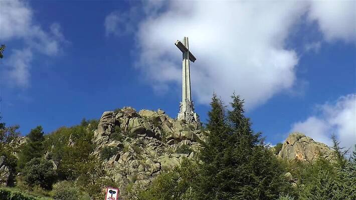 여행 십자가 사람없음 계곡 역사 스페인 천연기념물 바실리카 MP4 해외동영상 클립영상 유럽 동영상 파일형식