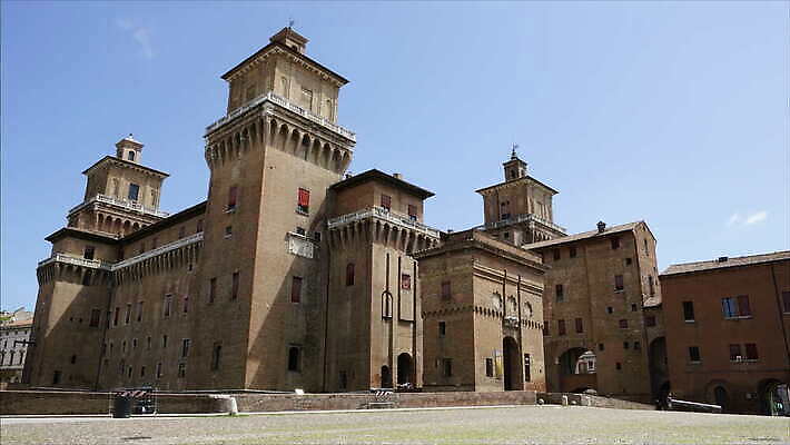 외관 건축양식 하늘 사람없음 야외 건물 파란색 여행객 탑 이탈리아 궁전 골동품 도시 성 중세 역사 재산 벽돌담 타운 기념물 천연기념물 랜드마크 르네상스 복잡 세기 4K MOV 해외동영상 클립영상 건축물 건축 유럽 컬러 컨셉 고건축 모션 벽돌 사람 금융 담장 동영상 파일형식