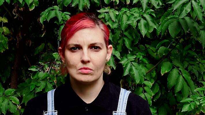 여자 감정 얼굴 통신 한명 사람 내부 마주보기 분노 짜증 표현 폭력 모서리 더위 불안 위협 빨간머리 공격적 4K MOV 해외동영상 클립영상 1 헤어스타일 컨셉 모션 날씨 신체부위 사회이슈 동영상 파일형식