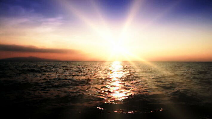 실루엣 파도 바다 여행 백그라운드 오렌지 자연 하늘 휴가 휴식 사람없음 빨간색 물 빛 모래사장 햇빛 태양 노란색 일출 맑음 황혼 일몰 새벽 낭만 광선 서핑 황금 하와이 공상 스카이라인 내추럴 파라다이스 하와이인 수평선 MOV 해외동영상 클립영상 자연요소 외국인 컬러 컨셉 과일 날씨 촬영기법 노을 미국 수상스포츠 생태계 동영상 파일형식