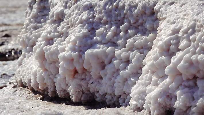 호수 바다 백그라운드 자연 사람없음 야외 물 흰색 약초 크리스탈 휴양지 진흙 결정체 지구온난화 내추럴 우크라이나 짠맛 오데사 4K MP4 해외동영상 클립영상 자연요소 유럽 컬러 장소 풀_식물 맛 광석 생태계 동영상 기후변화 파일형식