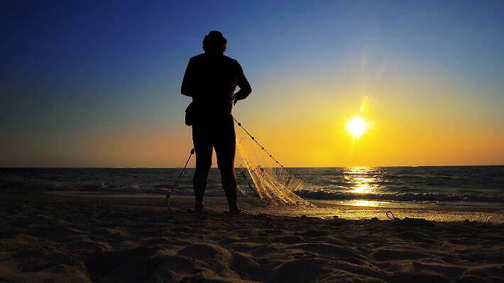 계절 실루엣 산업 호수 모래 농업 모션 성공 낚시 노동자 직장 건강 어류 사람 사람없음 야외 물 농장 일출 일몰 활발 수확 잡기 업무 그물 농부 국자 상업 바쁨 낚시꾼 어장 잉어 민물 밭일 수경재배 4K MOV 해외동영상 클립영상 자연요소 직업 컨셉 회사 주방용품 레저 촬영기법 노을 수중동물 작업 동영상 파일형식