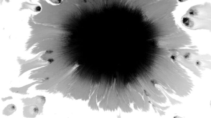 모양 디자인 실루엣 종이 백그라운드 패턴 자연 추상 수채화 잉크 미술 사람없음 그래픽 물 검은색 페인트 펼침 젖음 흐름 흰색 붓 점 액체 혈액 떨어짐 정상 유기농 질감 합성 쇼 쏟아짐 고립 그런지 국경 화면전환 MOV 해외동영상 클립영상 자연요소 웰빙 컬러 컨셉 무늬 모션 문화예술 촬영기법 생태계 동영상 파일형식