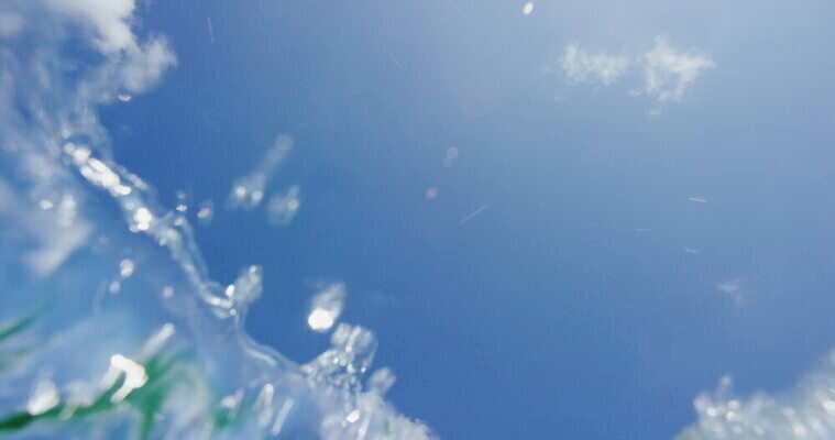 파도 자연 하늘 잉글랜드 사람없음 야외 물 파란색 거품 흰색 물방울 액체 분무기 침몰 콘월 4K MOV 해외동영상 클립영상 자연요소 바다 컬러 영국 생태계 동영상 파일형식