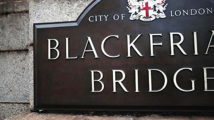 영어 유럽 문화 섬 여행 비즈니스 건축양식 텍스트 하늘 영국 잉글랜드 거리 파노라마 풍경 사람없음 건물 물 단어 강 도시풍경 갈색 바위 도시 편지 런던 타운 동영상 랜드마크 명패 수도권 템스강 레터링 MOV 해외동영상 클립영상 자연요소 문자 건축물 건축 나라 컬러 촬영기법 돌_바위 지역 파일형식