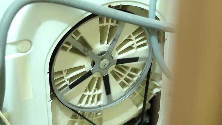 사람없음 벨트 수리 플라스틱 고장 진동 서비스 회전 드럼 세탁기 엔진 도르래 베어링 4K MP4 해외동영상 슬로모션 클립영상 잡화 재질 타악기 촬영기법 가전제품 동영상 파일형식