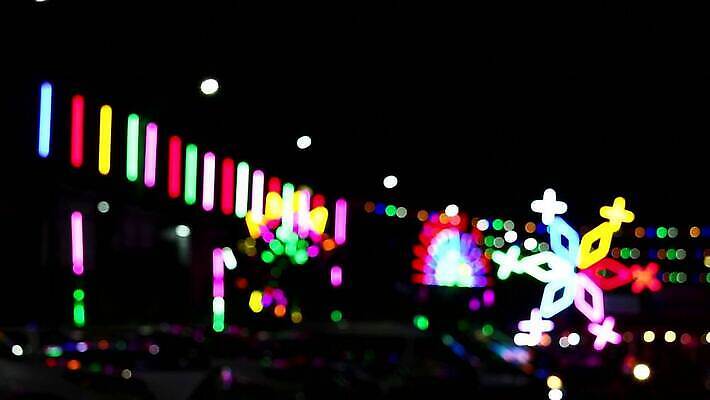 라이프스타일 공원 별 문화 음료 여행 백그라운드 비즈니스 추상 휴가 거리 매달리기 사람 사람없음 야외 장식 여름 빛 컬러풀 파티 여행객 축제 수확 흰색 축하 도시 바퀴 홀 시장 놀이터 승차 야간 소프트포커스 복고 보케 네온 타운 공평 블러 MP4 해외동영상 클립영상 자연요소 계절 공공시설 컬러 컨셉 무늬 농업 모션 놀이 촬영기법 이벤트 생활 공간 동영상 파일형식