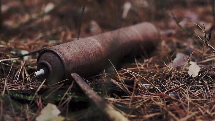 지구 자연 사람없음 오염 분위기 쓰레기 숲 철 부식 니스 생태학 에어로졸 옛날 MP4 해외동영상 클립영상 교육 컨셉 생태계 동영상 파일형식