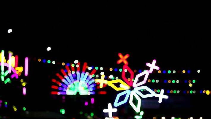 라이프스타일 공원 별 문화 음료 여행 백그라운드 비즈니스 추상 휴가 거리 매달리기 사람 사람없음 야외 장식 여름 빛 컬러풀 파티 여행객 축제 수확 흰색 축하 도시 바퀴 홀 시장 놀이터 승차 야간 소프트포커스 복고 보케 네온 타운 공평 블러 MP4 해외동영상 클립영상 자연요소 계절 공공시설 컬러 컨셉 무늬 농업 모션 놀이 촬영기법 이벤트 생활 공간 동영상 파일형식