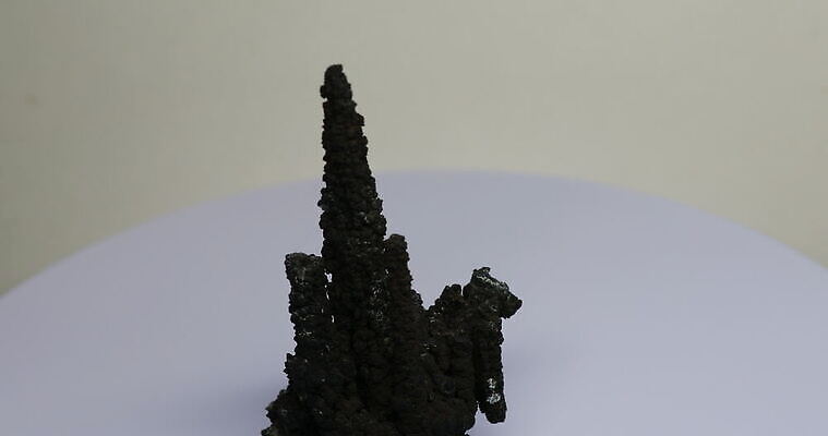 과학 사람없음 초록색 파란색 탐험 바위 기둥 크리스탈 보석 발굴 결정체 발견 광부 원정 지질학 4K MOV 해외동영상 클립영상 직업 교육 건축 컬러 돌_바위 광석 동영상 파일형식