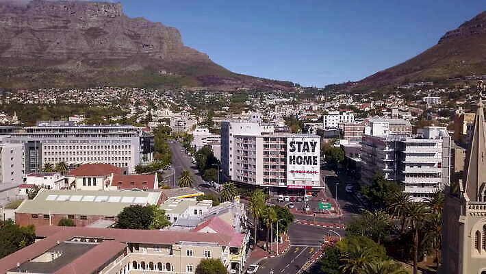 자동차 거리 안테나 사람없음 도시 항공촬영 고립 남아프리카 드론 랜드마크 케이프타운 코로나바이러스 비어있는 4K MOV 해외동영상 클립영상 육상교통 뷰포인트 통신 아프리카 바이러스 동영상 남아프리카공화국 파일형식