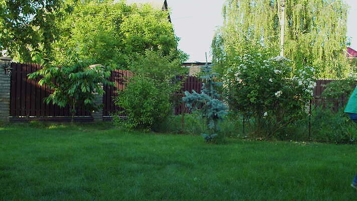 라이프스타일 어린이 가구 장난 가족 관계 모션 엄마 주택 함께함 미소 웃음 사람 성인 세명 상자 부모 햇빛 정원 게임 오픈 놀이터 큼 컨테이너 즐거움 형제 긍정 패키지 짐싸기 판지 꺼내기 삭제 뒤뜰 업그레이드 4K MOV 해외동영상 슬로모션 클립영상 남자 감정 산업 생활용품 컨셉 놀이 촬영기법 표정 건물 생활 태양 크기 동영상 파일형식