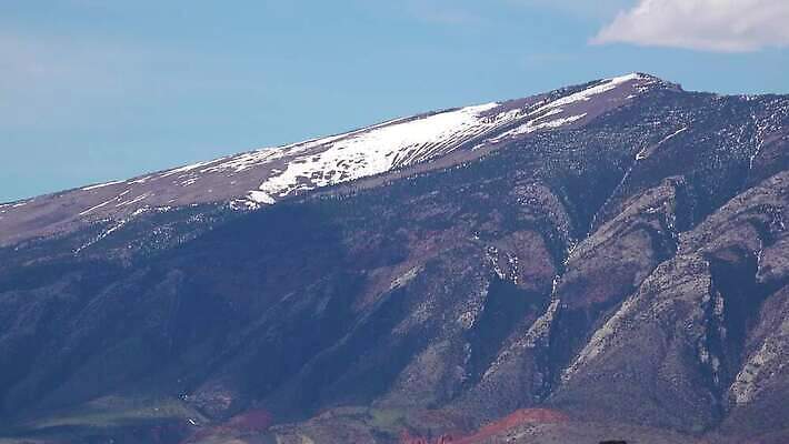 구름 공원 여행 백그라운드 겨울 밭 자연 하늘 산 풍경 초원 사람없음 야외 파란색 정원 계곡 냉동 얼음 미국 추위 흰색 절정 지질 콜로라도 4K MP4 해외동영상 클립영상 자연요소 계절 공공시설 컬러 북아메리카 농업 생태계 동영상 파일형식