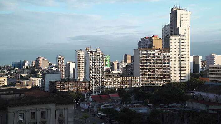 건축양식 아프리카 거리 사람없음 건물 교회 도시 바쁨 스카이라인 랜드마크 수도권 MOV 해외동영상 클립영상 건축물 건축 나라 종교건축 지역 동영상 파일형식