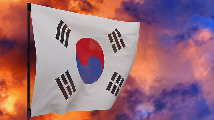 배너 물결 하늘 불 바람 한국 사람없음 빨간색 일몰 깃발 연기 깃대 봉 위기 재앙 전국 4K MOV 해외동영상 클립영상 자연요소 아시아 컬러 날씨 노을 동영상 파일형식