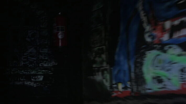 얼굴 어린이 사람없음 어둠 외침 비엔나 오스트리아 울음 승차 무서움 상어 미로 4K MOV 해외동영상 클립영상 감정 유럽 모션 표정 어류 사람 신체부위 소리 동영상 파일형식