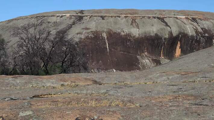 여행 자연 휴가 산 파노라마 풍경 사람없음 야외 관광지 환경 트래킹 하이킹 시골 황무지 호주 생태계 암초 내추럴 랜드마크 명승지 오지 산맥 4K MP4 해외동영상 클립영상 레저 촬영기법 오세아니아 동영상 파일형식