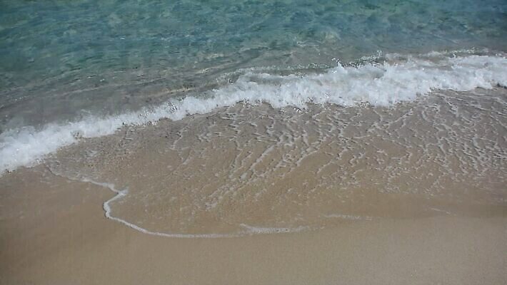 모래 파도 바다 컬러 섬 여행 자연 하늘 휴가 산 사람없음 야외 가로 물 파란색 항구 이탈리아 하이킹 연못 만 투명 보트 지중해 통조림 폴리네시아 이국적 파라다이스 MOV 해외동영상 클립영상 자연요소 유럽 배_교통 교통시설 레저 오세아니아 생태계 동영상 파일형식