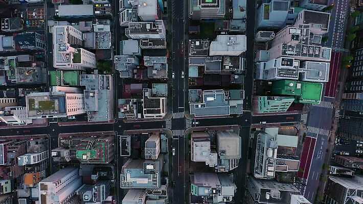 나무 구름 아시아 도로 여행 비즈니스 건축양식 교통시설 자동차 하늘 거리 안테나 동양인 풍경 사람없음 건물 도시풍경 태양 탑 일본 고층빌딩 도시 도심 도쿄 정상 장면 지역 타운 스카이라인 드론 랜드마크 조감도 4K MOV 해외동영상 클립영상 자연요소 식물 건축물 건축 나라 길 육상교통 교통 통신 인종 빌딩 시설 동영상 파일형식