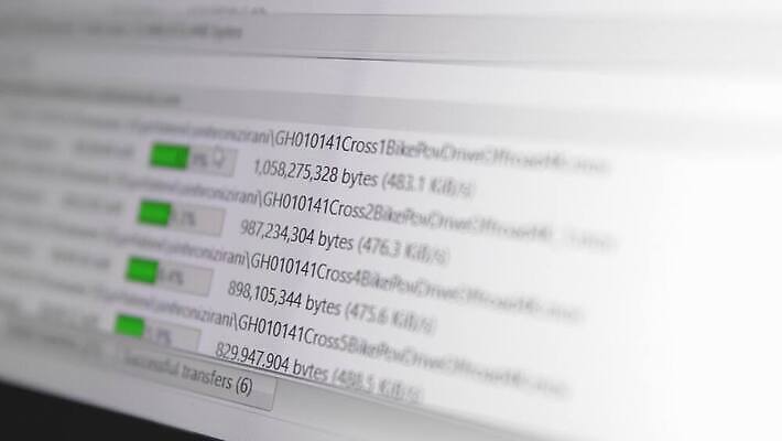 백그라운드 이동 컨셉 인터넷 비즈니스 통신 통계 모바일 사람없음 컴퓨터 디지털 스크린 모니터 웹 과학기술 정보 바 그물 네트워크 바이러스 연결 사이버 속도 보고서 파일 상업 전자 시스템 온라인 다운로드 멀티미디어 진행 로딩 방법 소셜 소프트웨어 스캔 업로드 인터페이스 제어 진짜 4K MP4 해외동영상 클립영상 기술 전자제품 동영상 파일형식