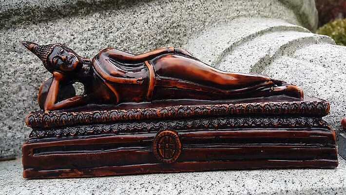 종교 어린이 조각 섬 불교 요가 태국 휴가 휴식 사랑 사람없음 야외 장식 장난감 조각상 평화 일본 중국 화목 피규어 기도 아기 영혼 작음 승려 집중 명상 질감 신성 미니 복제 신앙심 4K MOV 해외동영상 클립영상 웰빙 감정 아시아 컨셉 사람 조형물 미니어처 크기 성직자 동영상 파일형식