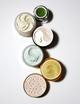 포토 JPG 사람없음 뷰티 화장품 크림 오브젝트 흰배경 질감 일렬 자기관리 국내포토 백그라운드 흰색 파일형식