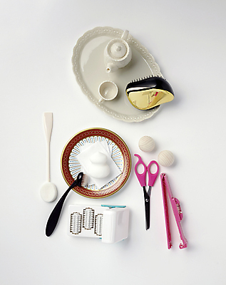 포토 JPG 접시 가위 쟁반 집게 사람없음 뷰티 붓 미용용품 찻잔 찻주전자 오브젝트 흰배경 퍼프 비누 마사지롤러 브러쉬빗 자기관리 파우더퍼프 국내포토 식기 백그라운드 주전자 문구용품 잔 위생용품 화장품 흰색 파일형식