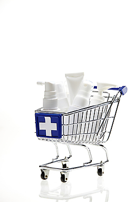 포토 JPG 십자가 사람없음 약 카트 쇼핑카 화장품 미니어처 의료용품 구급상자 오브젝트 흰배경 담기 십자모양 국내포토 모양 백그라운드 의학 의료기기 모션 쇼핑 뷰티 모형 흰색 십자 파일형식