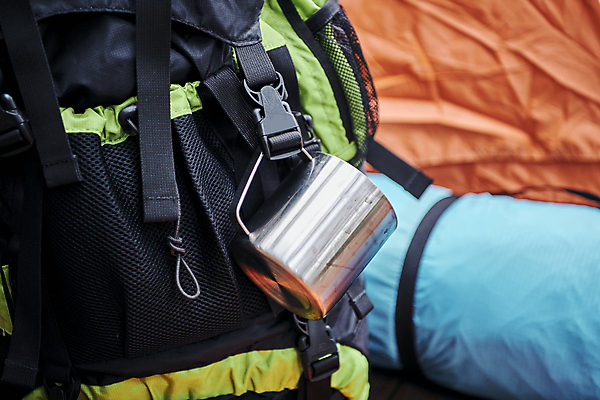 포토 JPG 주간 여행 휴식 근접촬영 사람없음 야외 청춘 캠핑 힐링 등산가방 보온컵 백패킹 국내포토 자연요소 뷰포인트 컨셉 가방 레저 레포츠 파일형식