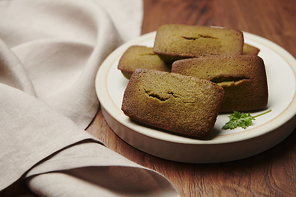 포토 JPG 스튜디오촬영 근접촬영 사람없음 봄 천 쑥 피낭시에 나무배경 국내포토 계절 뷰포인트 백그라운드 채소 디저트 실내 직물 파일형식