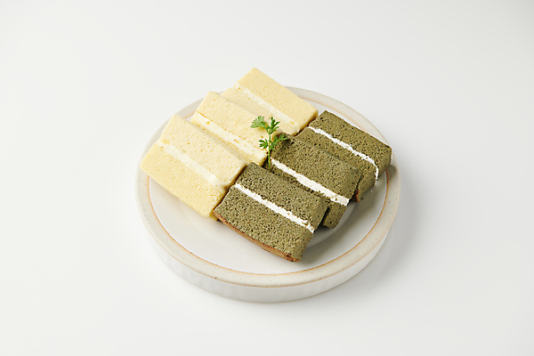 포토 JPG 스튜디오촬영 사람없음 봄 흰배경 쑥 카스테라 국내포토 계절 빵 백그라운드 채소 실내 흰색 파일형식