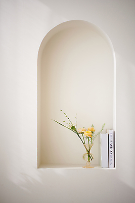 포토 JPG 백그라운드 실내 사람없음 책 장미 꽃병 카네이션 오브젝트 감성 국내포토 꽃 컨셉 내부 파일형식