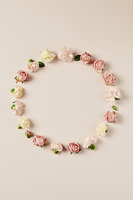 포토 JPG 스튜디오촬영 백그라운드 프레임 사람없음 장미 원형 카네이션 오브젝트 감성 카피스페이스 국내포토 도형 꽃 컨셉 실내 공백 파일형식