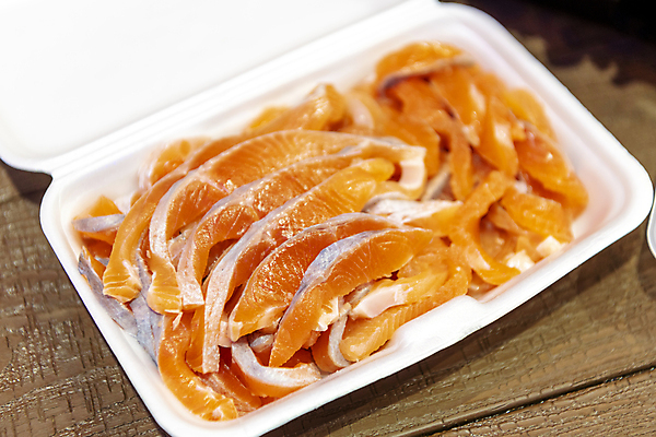 포토 JPG 근접촬영 사람없음 회 나무탁자 송어 송어회 국내포토 음식 뷰포인트 탁자 어류 생선회 파일형식