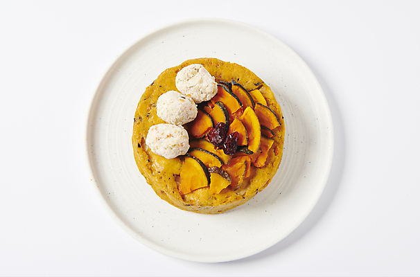 포토 JPG 스튜디오촬영 사람없음 하이앵글 케이크 먹이 오브젝트 단호박 애견간식 영양_영양소 펫푸드 국내포토 뷰포인트 호박 디저트 실내 애견용품 영양소 파일형식