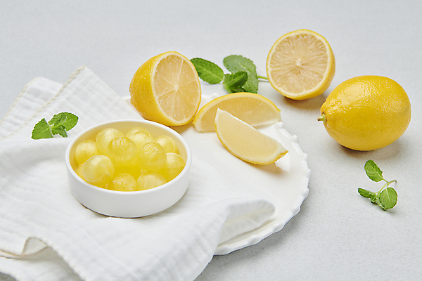 포토 JPG 스튜디오촬영 화이트데이 디저트 사탕 사람없음 레몬 민트 국내포토 음식 과일 데이이벤트 실내 허브 파일형식