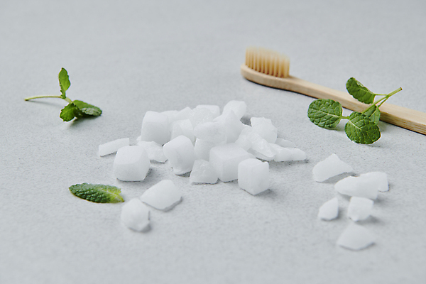 포토 JPG 스튜디오촬영 화이트데이 디저트 사탕 사람없음 민트 대나무칫솔 자일리톨 국내포토 음식 데이이벤트 실내 칫솔 허브 파일형식