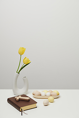 포토 JPG 스튜디오촬영 기독교 십자가 부활절 사람없음 성경 카피스페이스 국내포토 기념일 종교 종교용품 실내 공백 파일형식