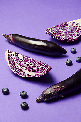 포토 JPG 스튜디오촬영 음식 가지 실내 사람없음 보라색 블루베리 컬러푸드 적채 적양배추 국내포토 컬러 채소 과일 내부 양배추 파일형식